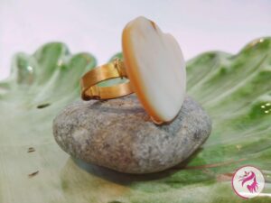 Handmade Wire-woven Cream-heart Ring